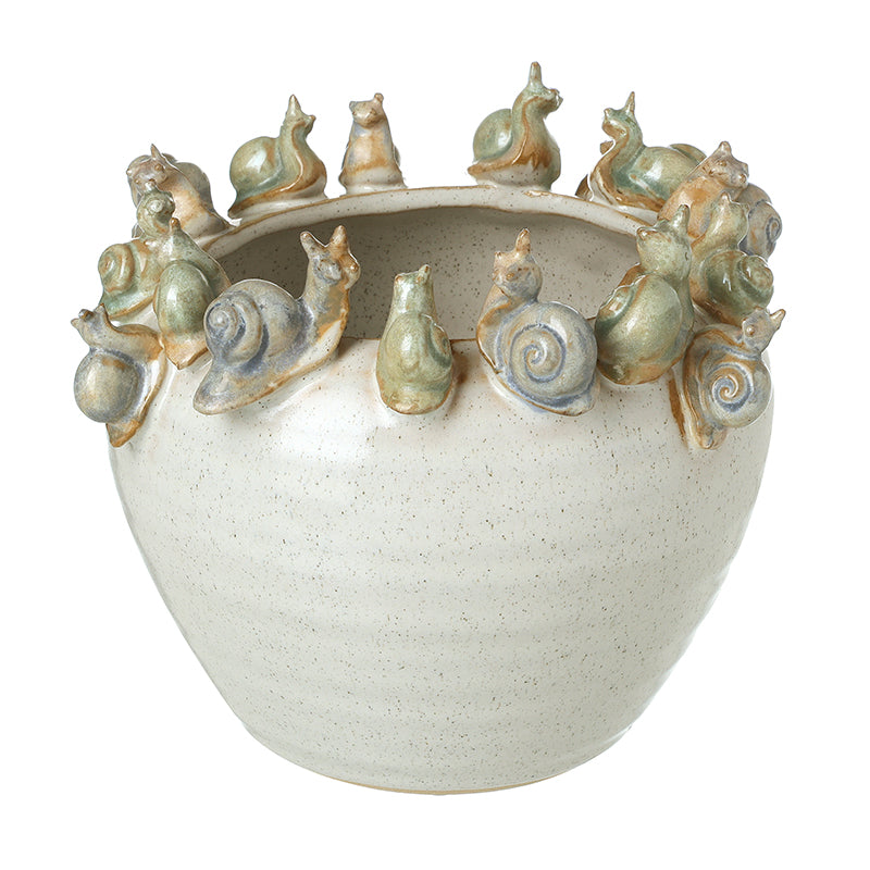 LARGE POT WITH SNAILS